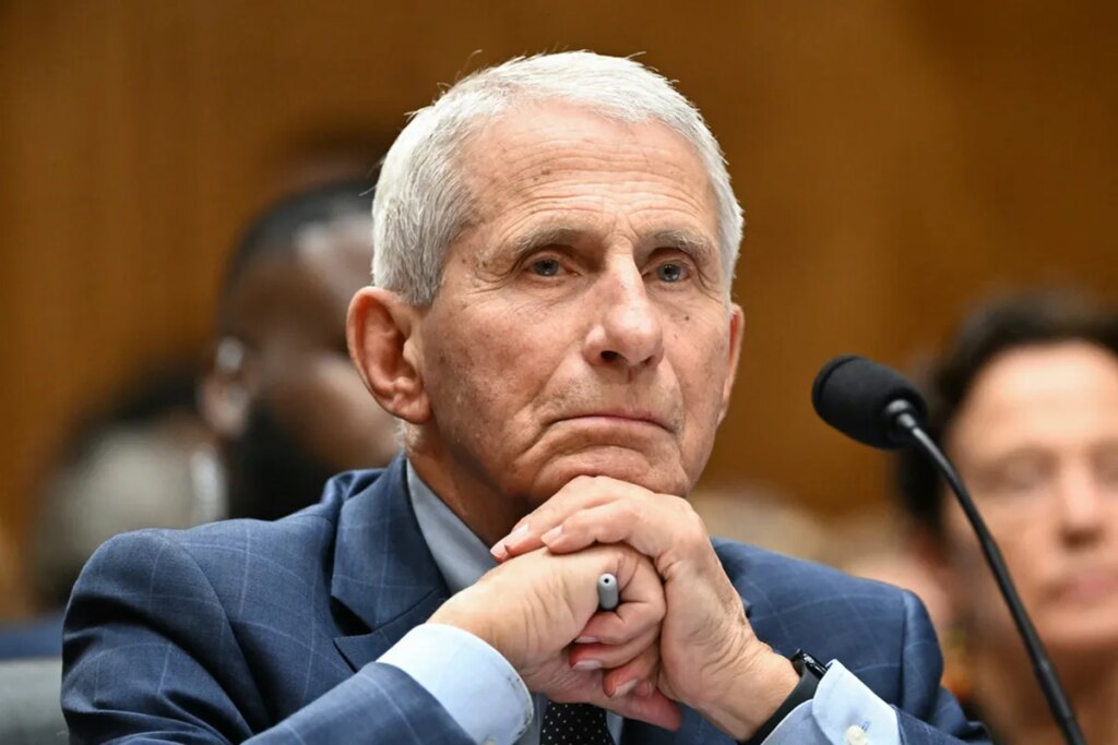 Fauci said in diary that Trump had ‘no interest’ in COVID-19 pandemic, was embarrassing US