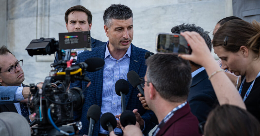House Again Rebukes Trump on Iran War Powers Vote