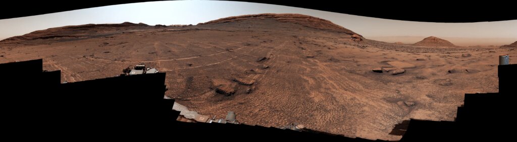 NASA’s Curiosity Mars Rover Discovers Field of Honeycomb Textures