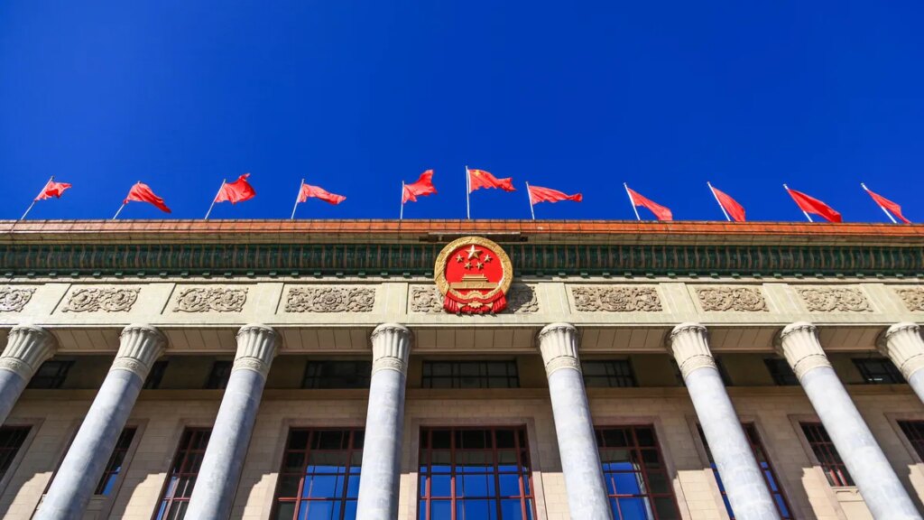 China joins Europe in scrapping Windows for Linux