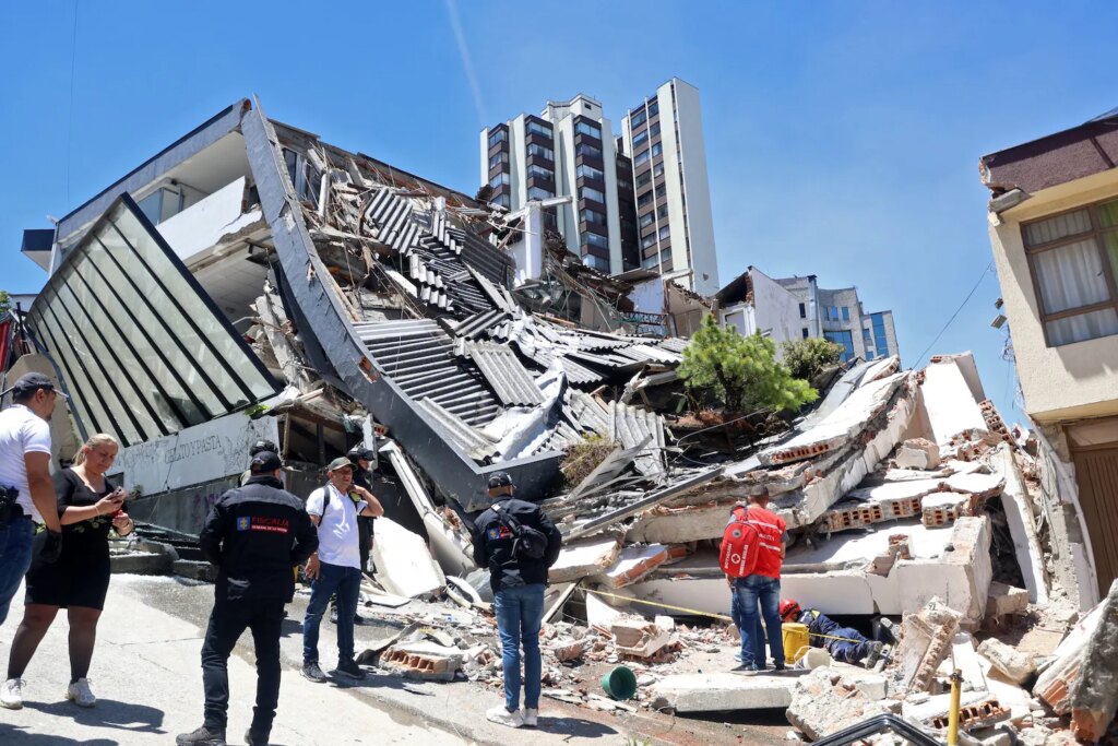 Colombia Earthquake: Disaster Response Tests New President De La Espriella