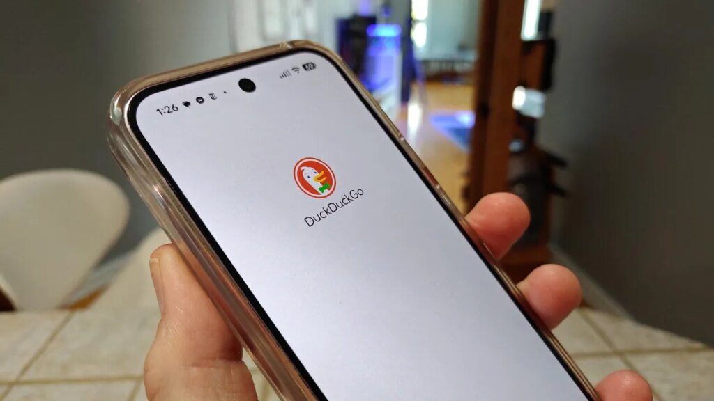 DuckDuckGo’s new iPhone feature is a privacy win – I recommend getting it now