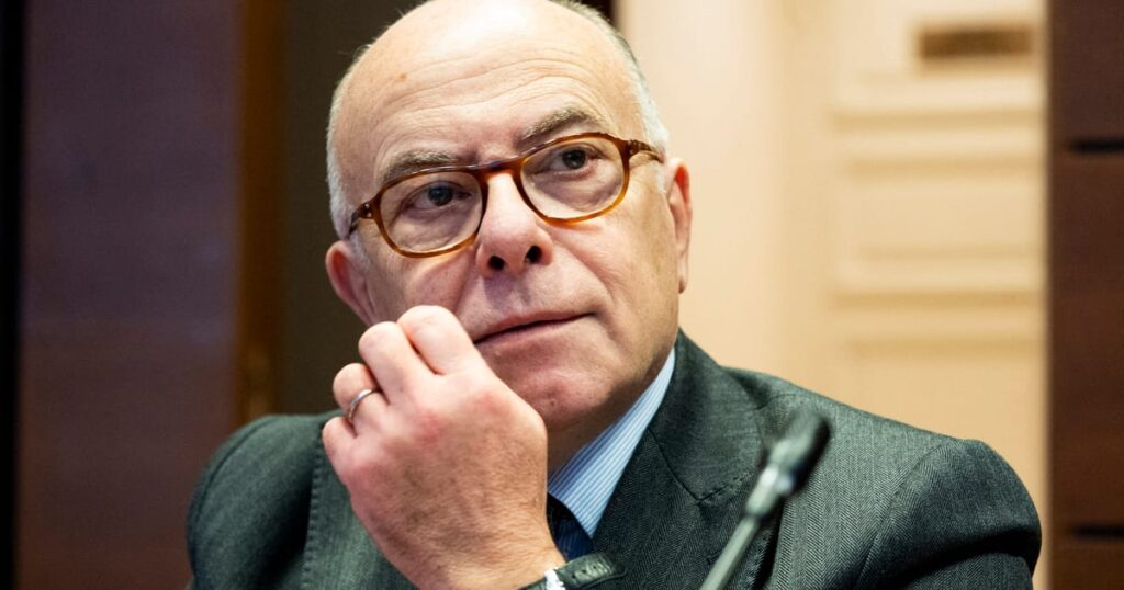 Electricité : à gauche, Bernard Cazeneuve joue sa propre partition