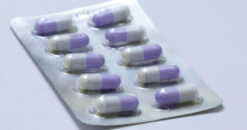 Graphene oxide not an ingredient in magnetic antibiotic capsule – Full Fact