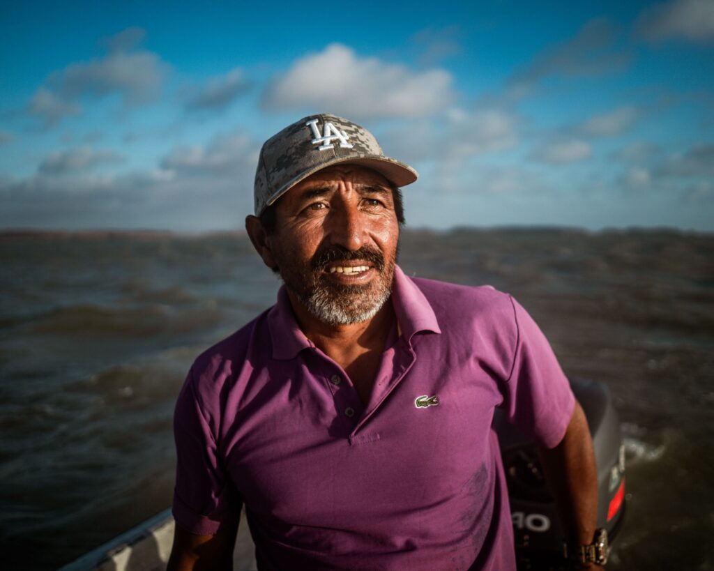 Indigenous fishers rethink shark hunting & protect species on Colombia’s coast