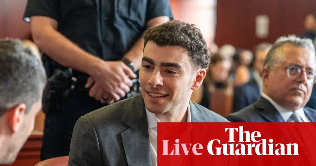 Luigi Mangione prepared to plead guilty on federal charges linked to healthcare CEO’s killing – live | Brian Thompson shooting