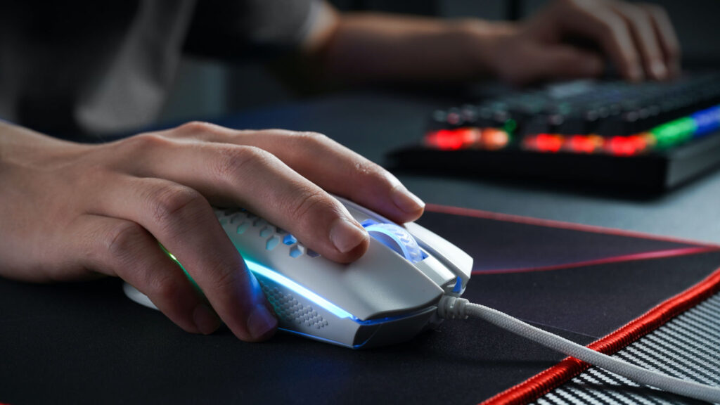 Microsoft blames Windows gaming issues on RGB lighting devices