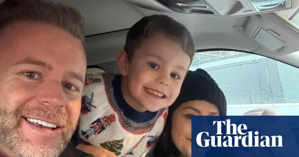 Paid police paternity leave to double after fathers reported being ‘ostracised’ | Police