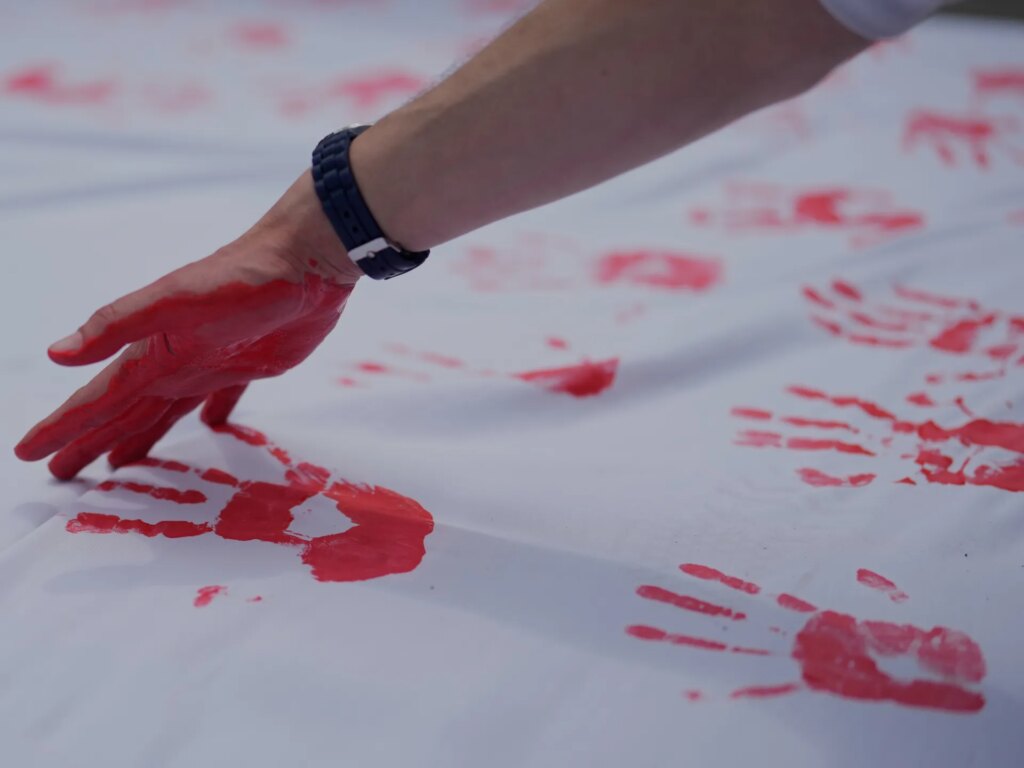 Three minors killed in Colombia armed group crackdown | FARC News