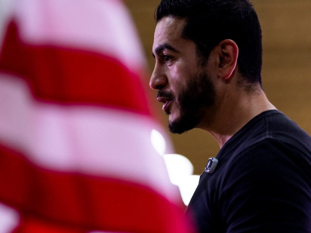 Abdul El-Sayed uses speech to talk about Muslim faith and American identity | US Midterm Elections 2026 News