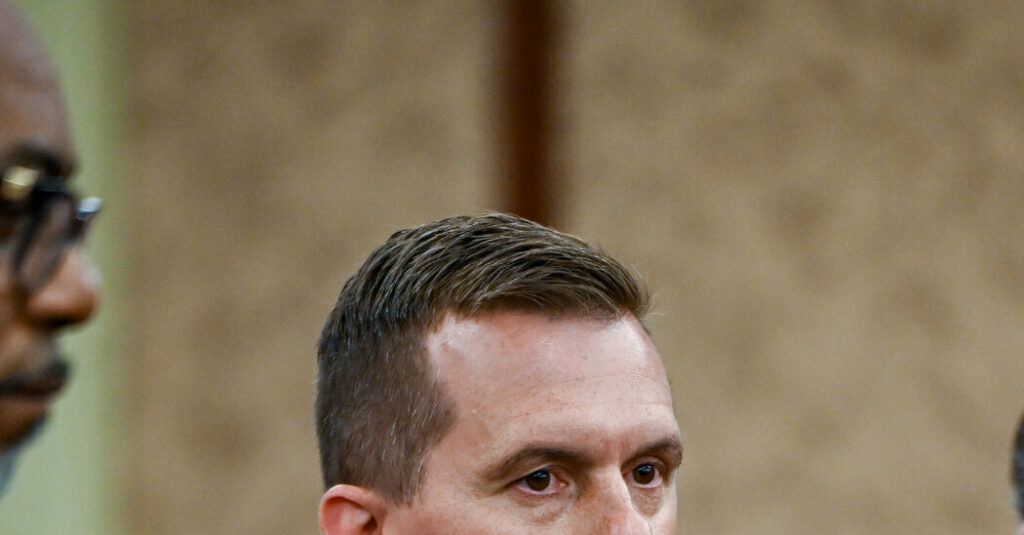 As Midterms Loom, Democrats Feud Over Defections