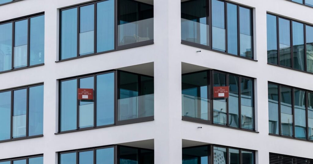 Berlin election campaign centers around radical-left drive to seize properties – POLITICO