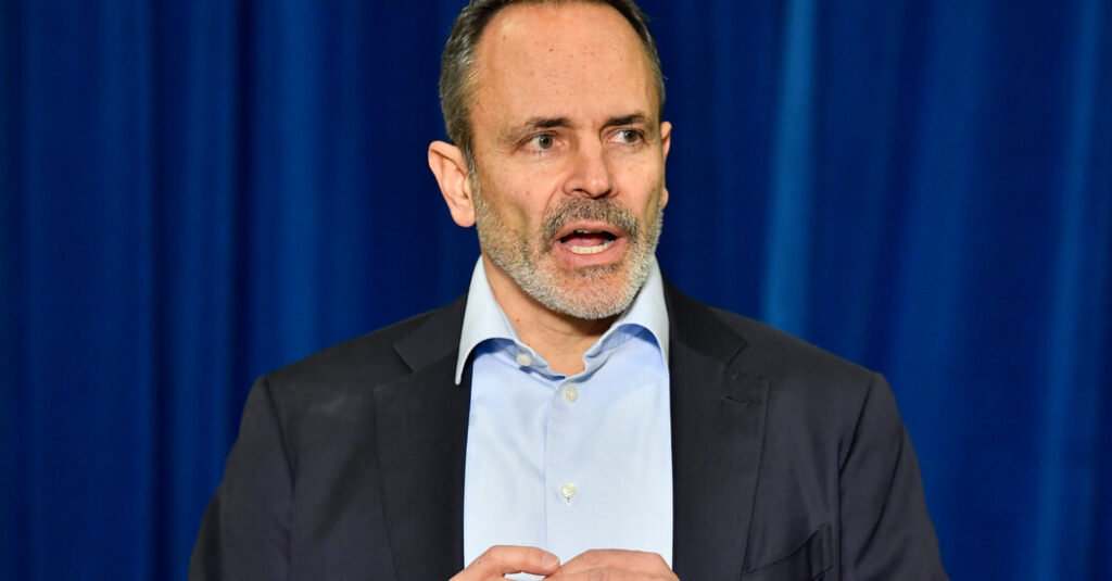 Former Kentucky Governor Is Arrested Amid Child Support Battle