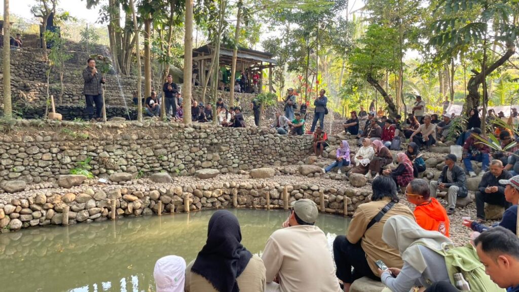 Indonesia’s geothermal push runs into local fears at Mount Ungaran