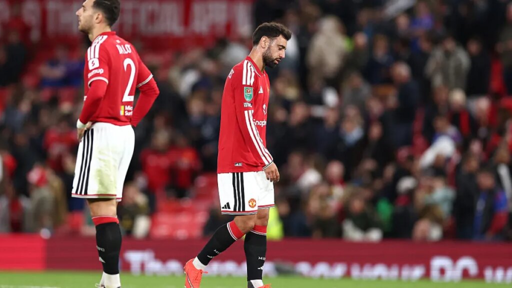 Manchester United lose 3-2 to Brighton, crash out of League Cup | Football