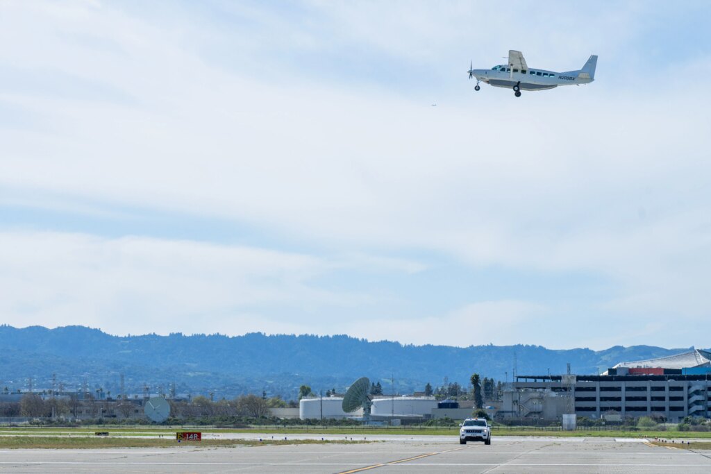 NASA Modernizes Commercial Airline Systems