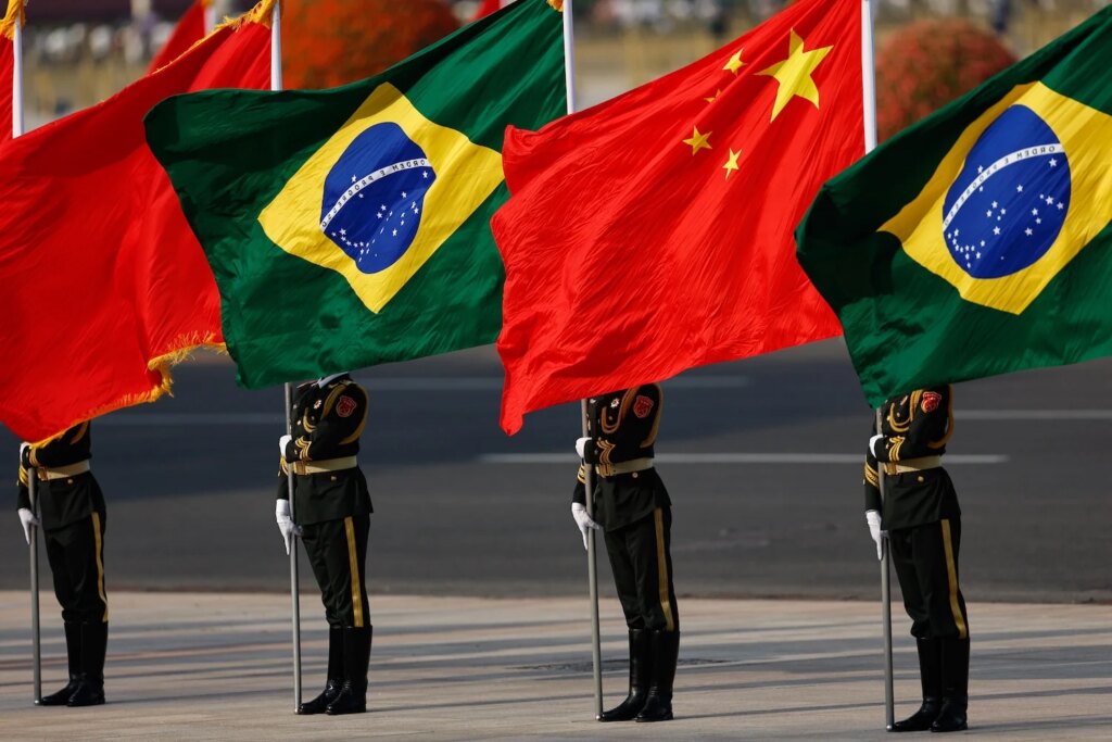 Neither Lula Nor Bolsonaro Has Answers for Brazil’s China Problem
