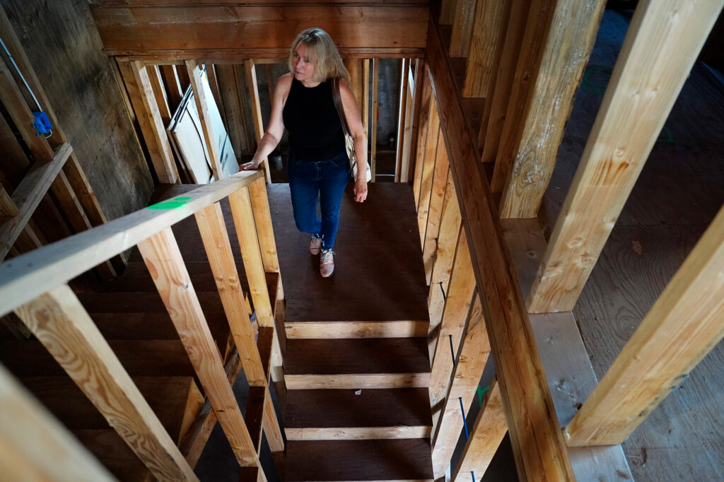 No Relief for Maui Wildfire Survivors Losing Thousands to Contractors