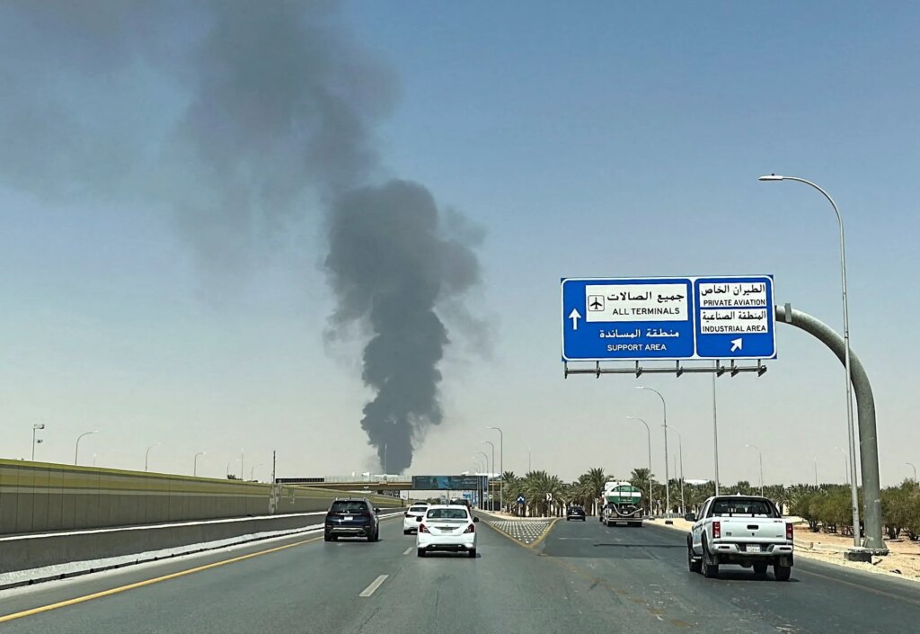 Saudi-led coalition says defences intercept Houthi missile fired at Riyadh | Houthis News