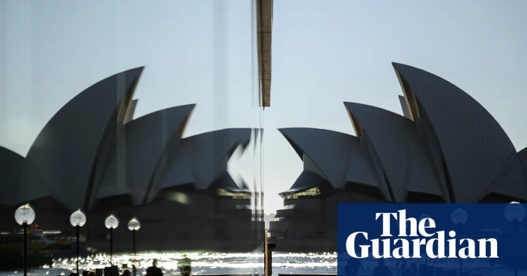 Sydney set to hit 33C in warmest start to spring since mid-1800s, while snow forecast in southern NSW | Australia weather