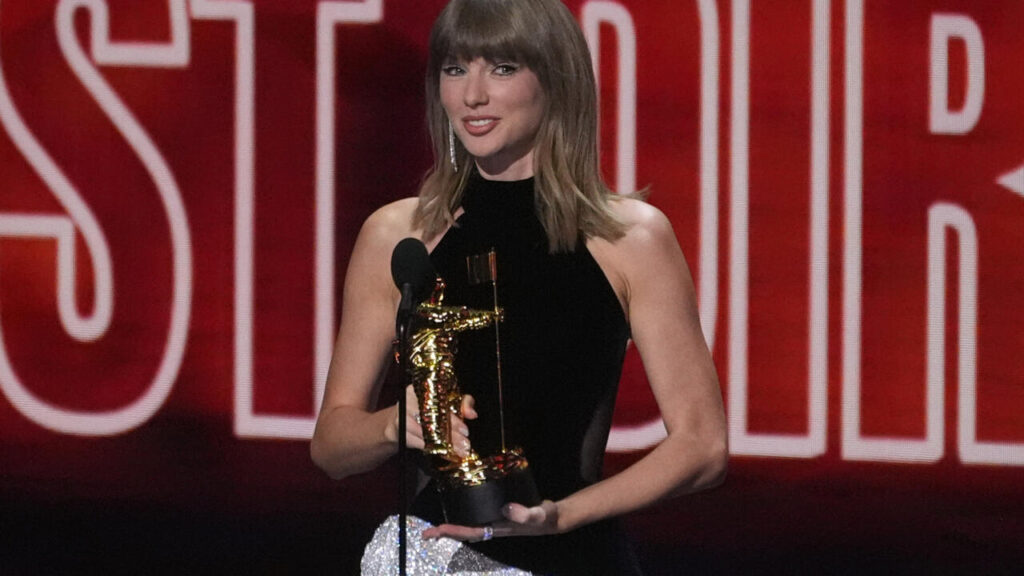 Taylor Swift becomes most-awarded artist in MTV VMA history with 31 wins