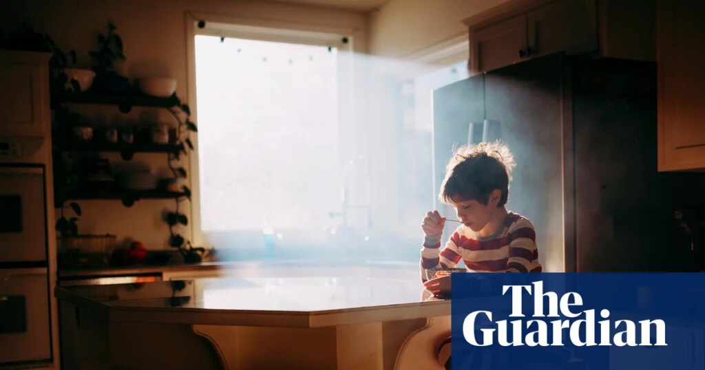 The families facing a food crisis in school holidays | Children