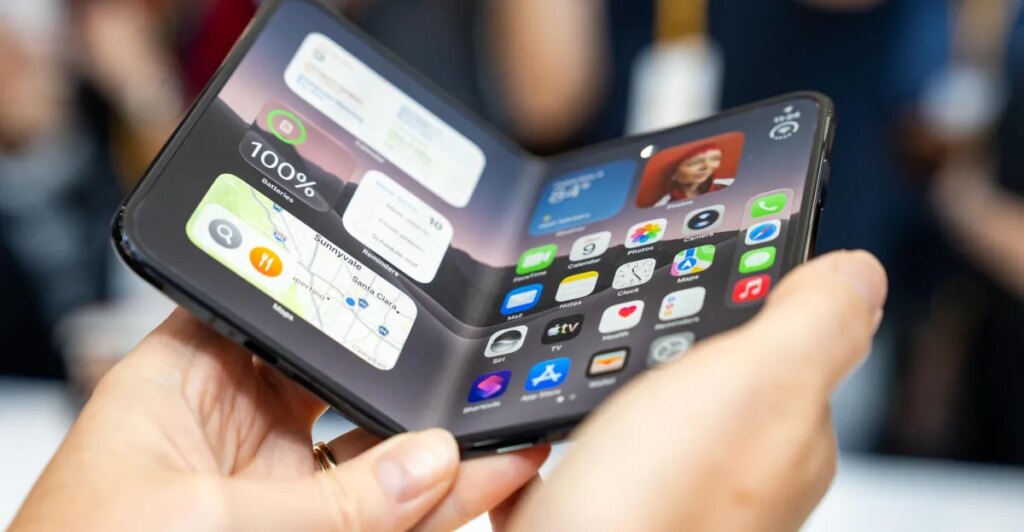 The iPhone Duo’s hardware doesn’t look special, but its software might be