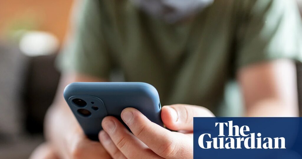 UK to force Apple and Google to block explicit images on children’s smartphones | Internet safety