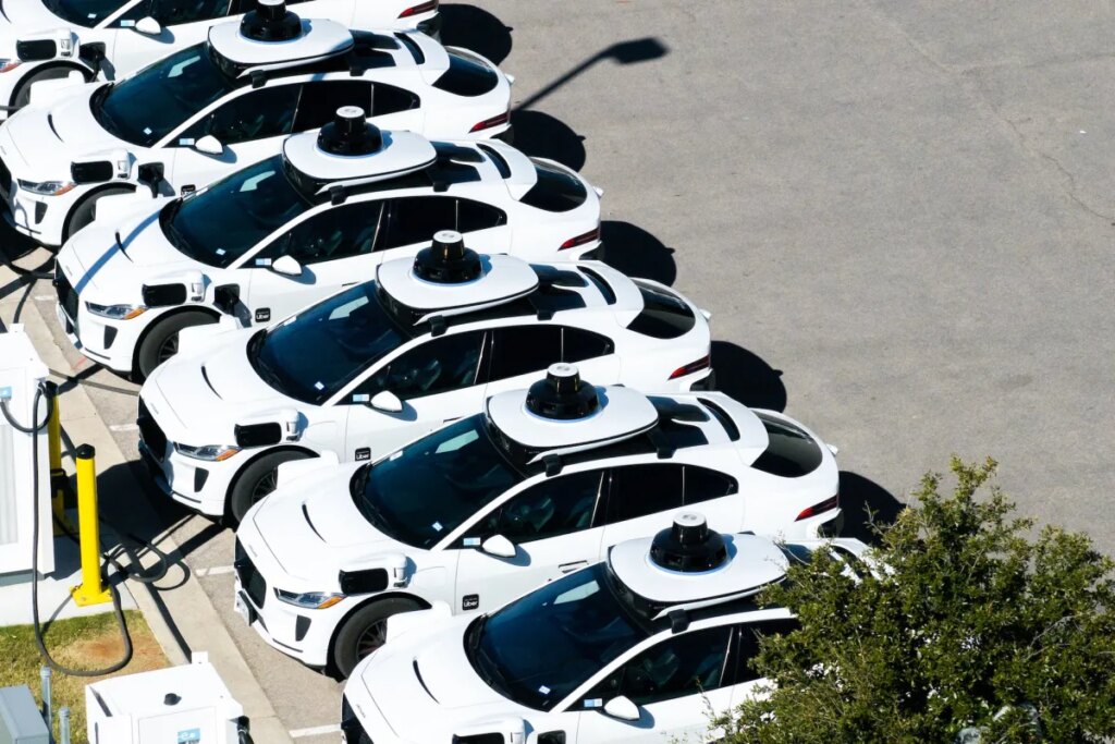 Waymo is scaling fast: Here’s what the fleet data shows