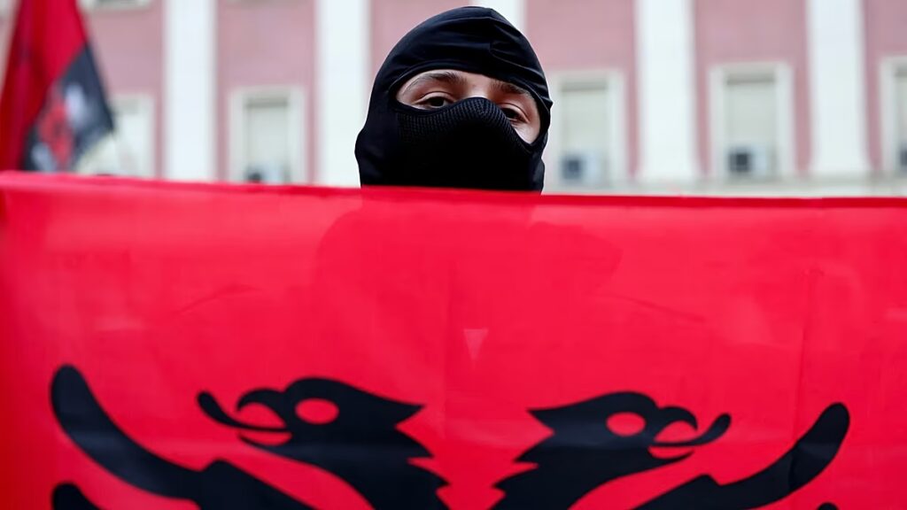 Albania adopts measures to impose fines up to €5,500 on people at protests that become violent
