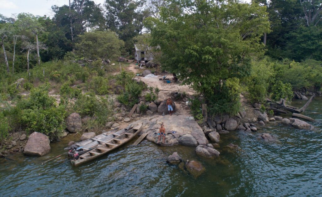 Brazilian ranchers block government officials from demarcating Indigenous land