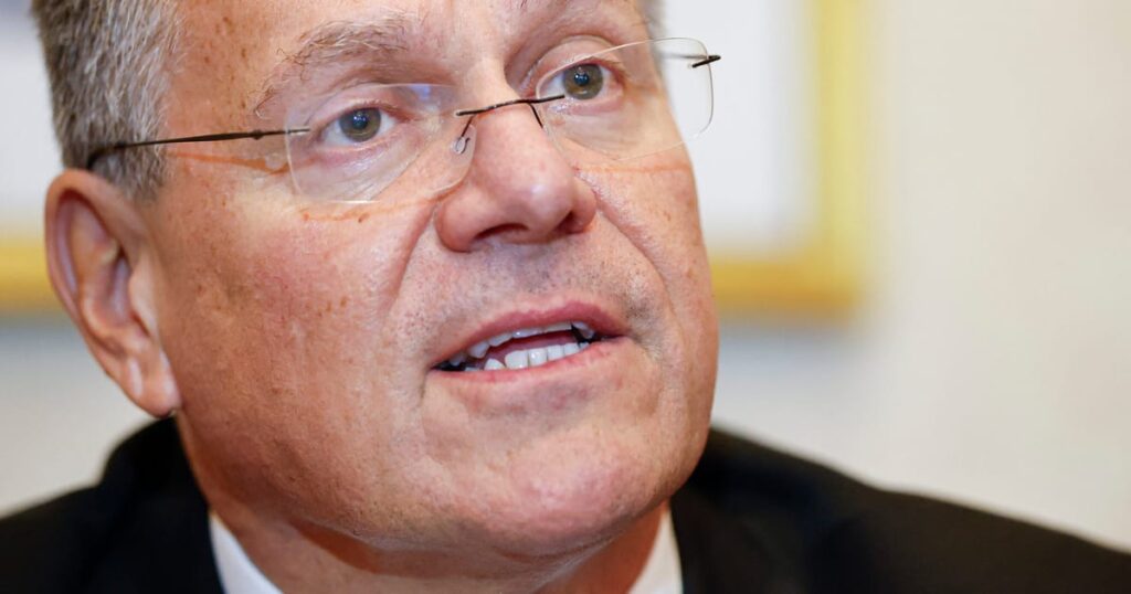 EU toughens China stance ahead of Šefčovič’s Beijing visit – POLITICO
