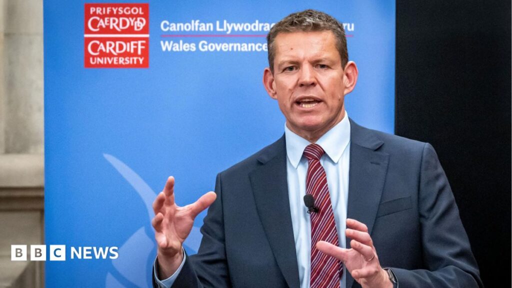 First Minister Rhun ap Iorwerth promises to look at Welsh council powers