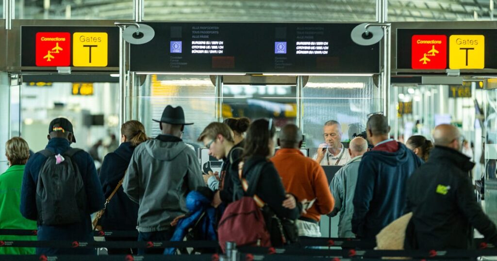 Fix airport queues by Christmas, migration commissioner tells Brussels Airport – POLITICO