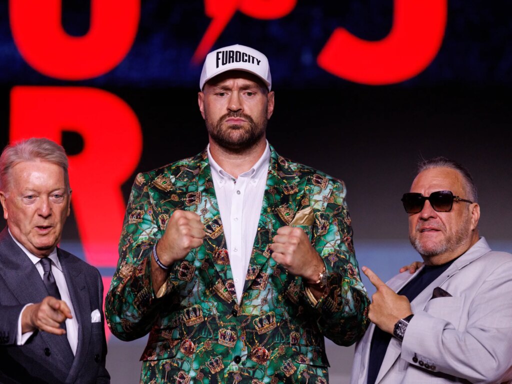 Fury to invite US President Trump to lead ring walk before Joshua fight | Boxing