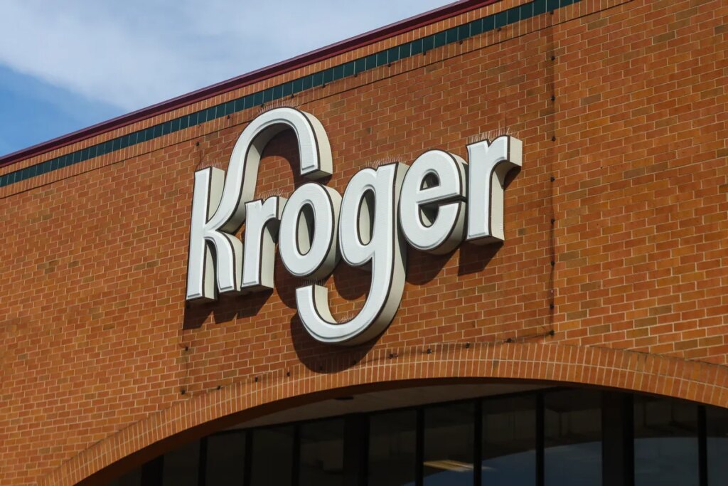 Is Kroger planning to cut 3,000 jobs over 3 years and move some to India? What we know