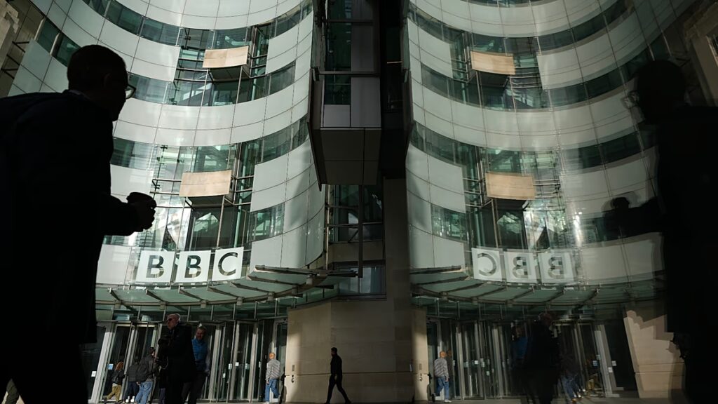 Judge orders Trump to sit for a deposition in his BBC defamation lawsuit by December 11