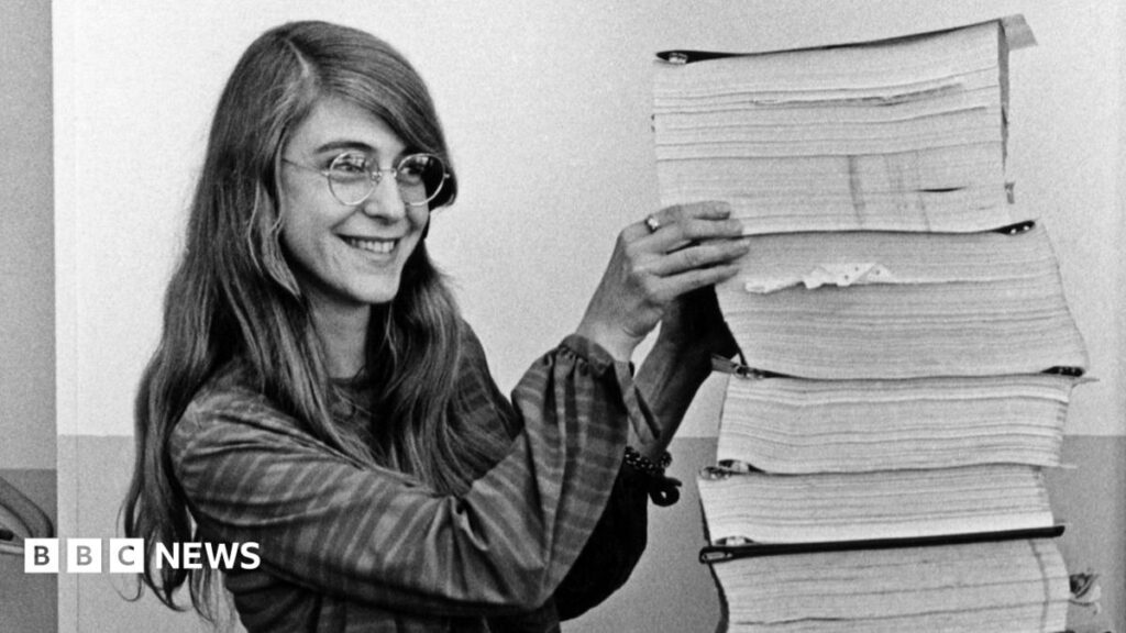 Margaret Hamilton, whose software helped land Apollo 11 on the moon, dies at 90