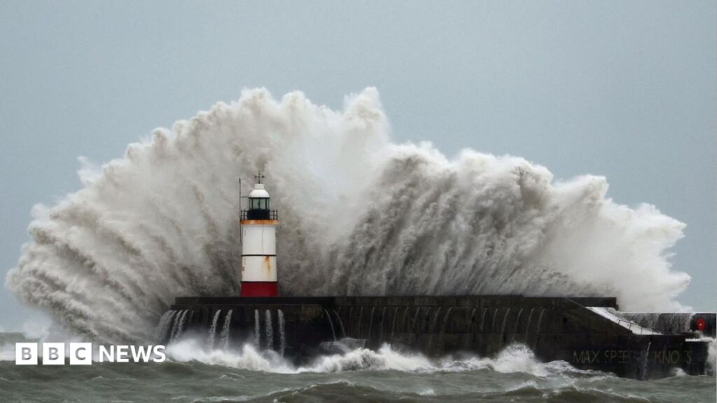 Storm Austen: Strong winds and heavy rain batter southern UK