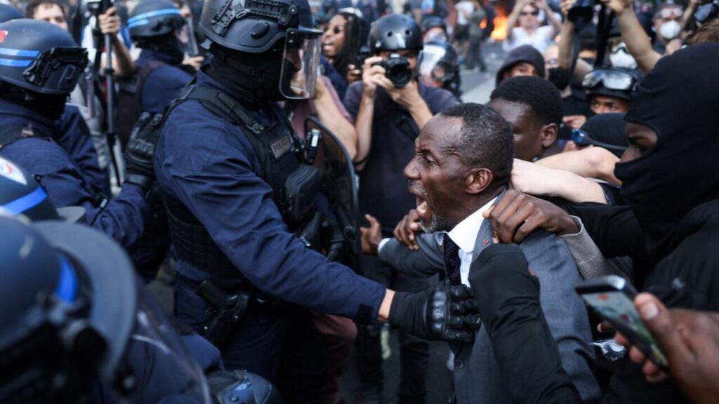 The week in pictures: French student protests, October 7 anniversary and Adenot’s return to Earth