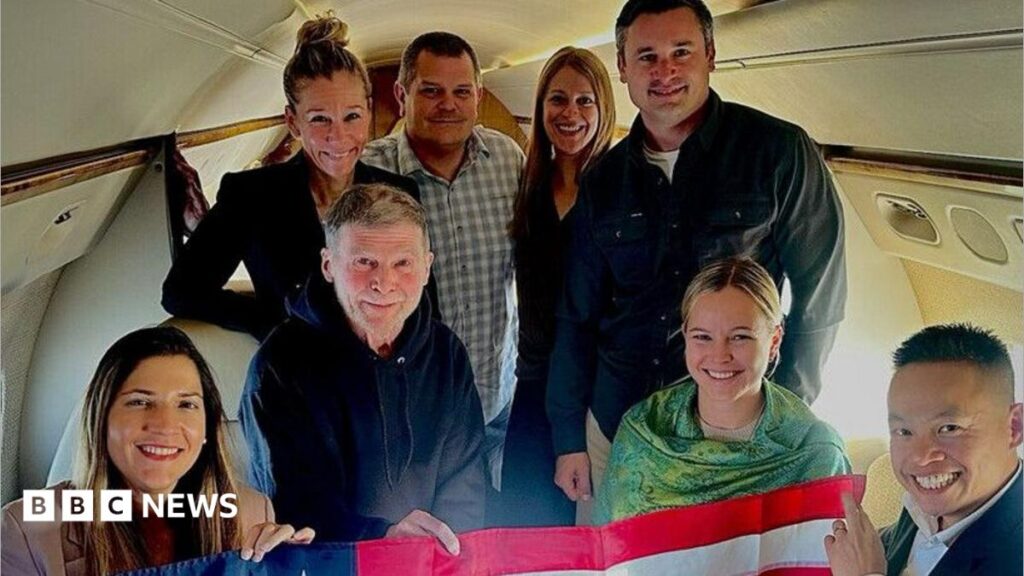US citizen Stephen Hubbard freed by Russia as Trump envoy meets Putin