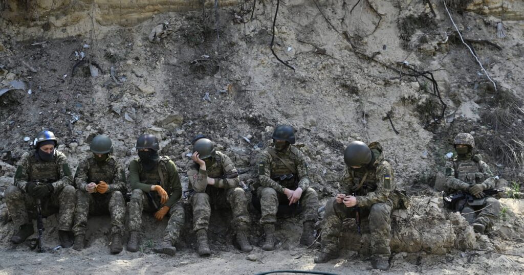 Ukraine’s foreign fighters battle Russians — and red tape – POLITICO
