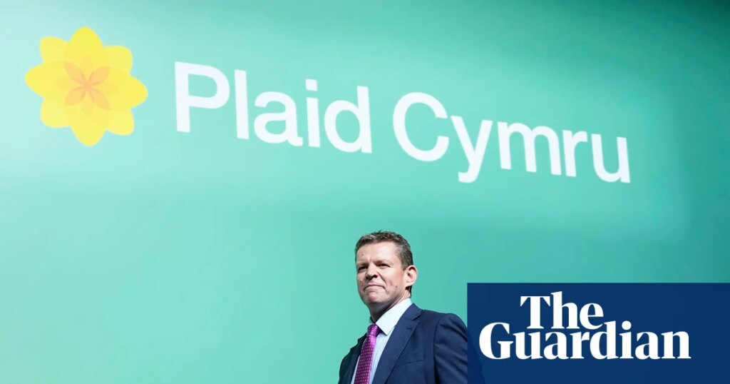 Welsh first minister calls on Burnham to deliver ‘new deal’ on devolution | Rhun ap Iorwerth