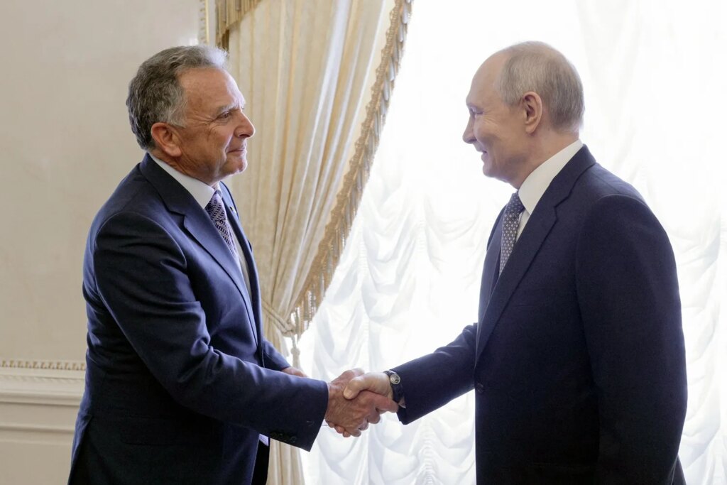 Witkoff Pushes Putin to Restart Russia-Ukraine Peace Talks
